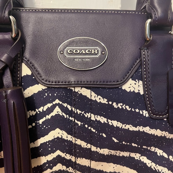 Authentic Coach Purple and Zebra Print Bag 💜 - Picture 5 of 8